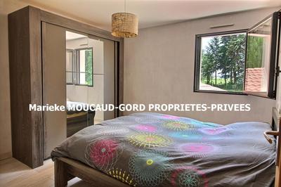 Maison - 195 m² - 8 pièces