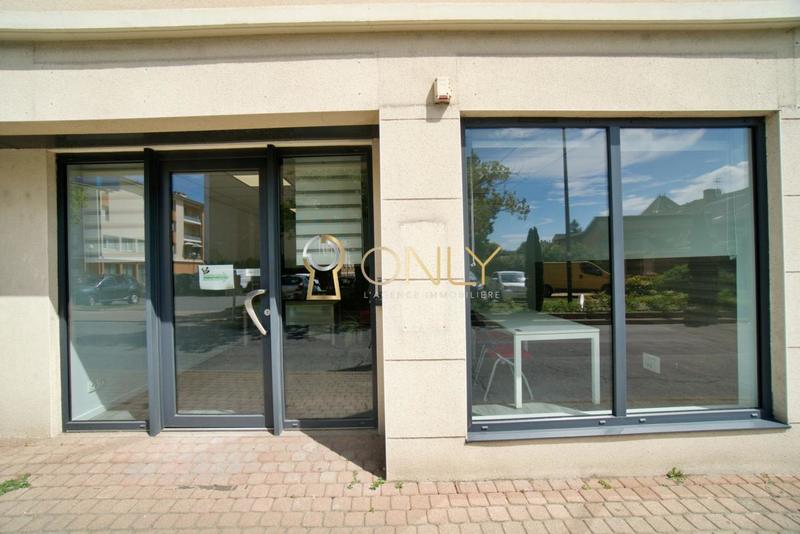 Local commercial - 38 m² - 3 pièces