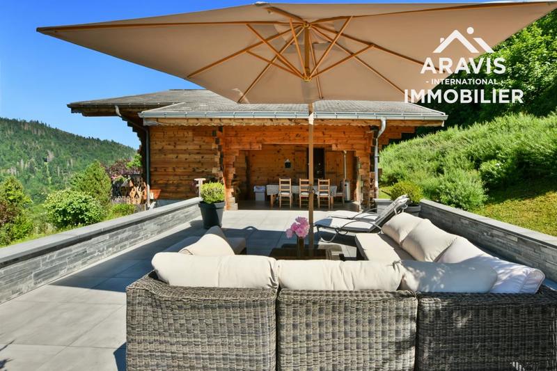 Châlet - 200 m² - 6 pièces