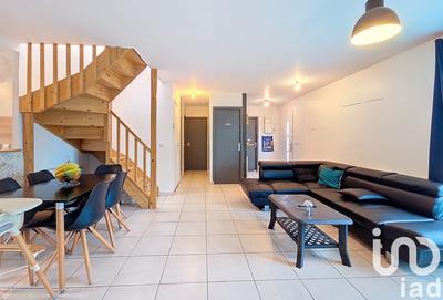 Maison - 96 m² - 5 pièces