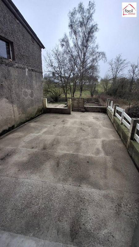 Maison - 220 m² - 7 pièces