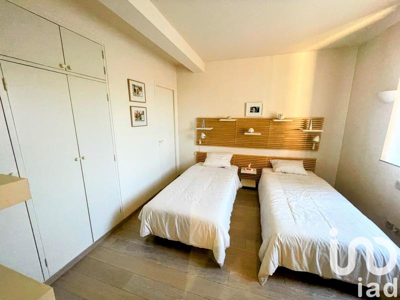 Maison - 231 m² - 7 pièces