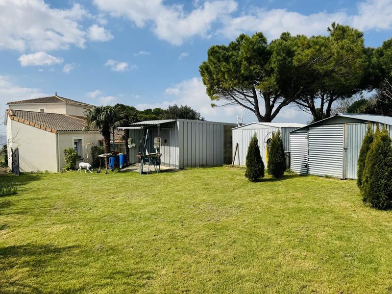 Maison traditionnelle - 142 m² - 5 pièces