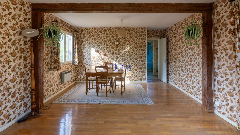 Maison - 94 m² - 4 pièces