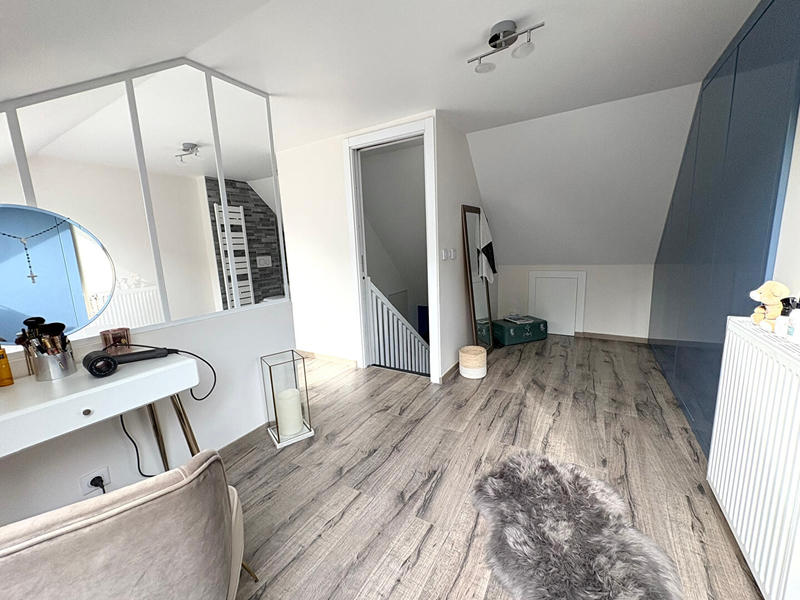 Maison - 92 m² - 5 pièces