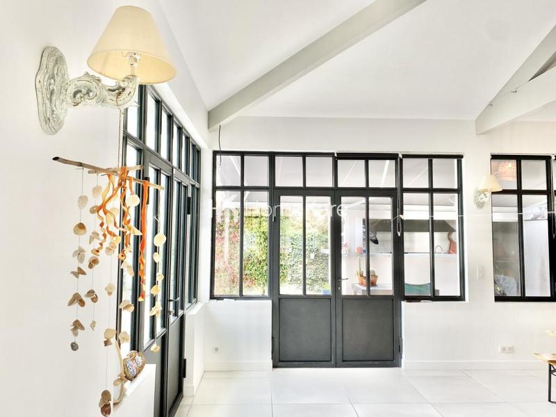 Villa - 146 m² - 4 pièces