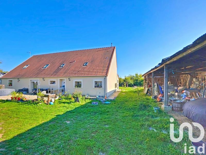 Maison - 232 m² - 8 pièces