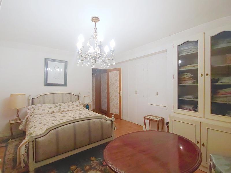 Maison traditionnelle - 150 m² - 7 pièces