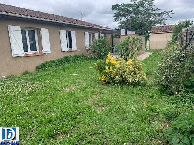 Villa - 90 m² - 5 pièces