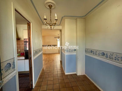 Maison traditionnelle - 116 m² - 6 pièces