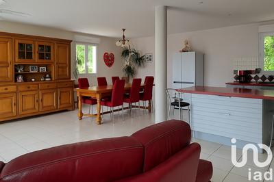 Maison - 182 m² - 8 pièces