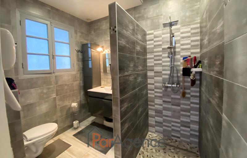 Maison - 102 m² - 5 pièces