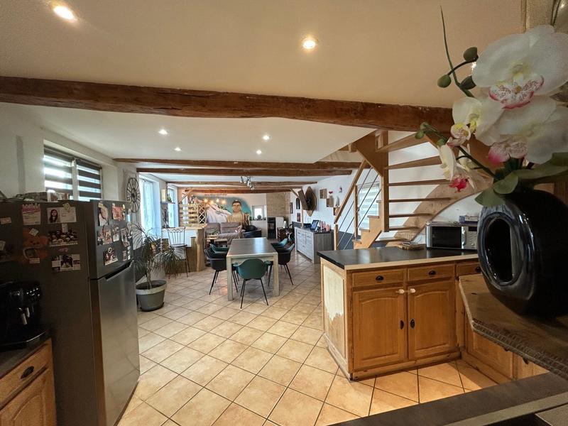 Maison - 97 m² - 4 pièces