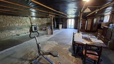 Grange - 360 m² - 2 pièces