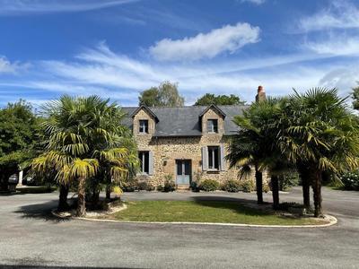 Maison - 174 m² - 7 pièces