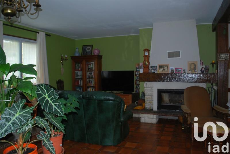 Maison - 230 m² - 11 pièces