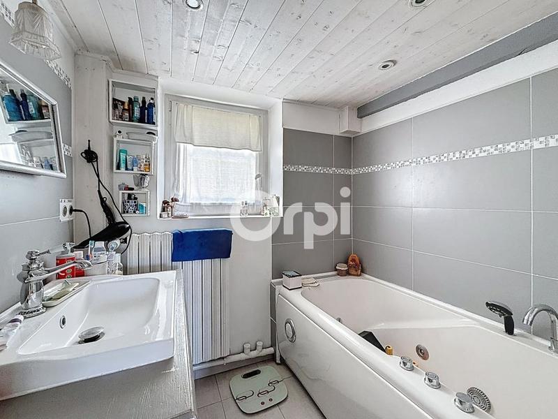 Maison - 174 m² - 7 pièces