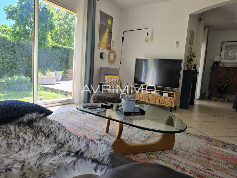 Villa - 145 m² - 4 pièces