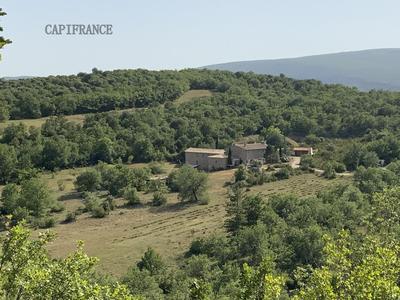 Propriété - 552 m² - 21 pièces