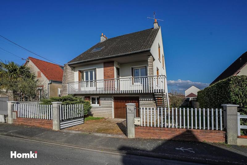 Maison - 181 m² - 7 pièces