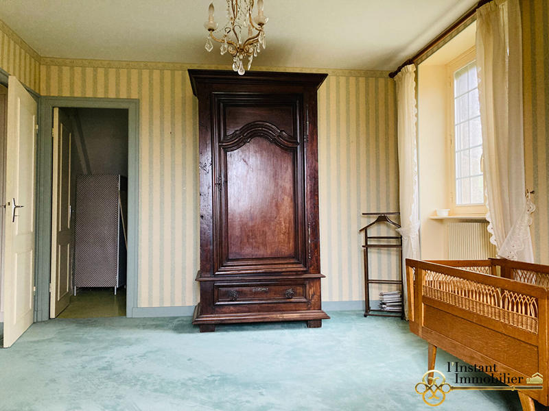 Maison - 206 m² - 8 pièces