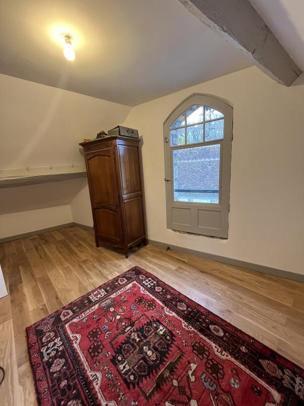 Maison - 240 m² - 10 pièces