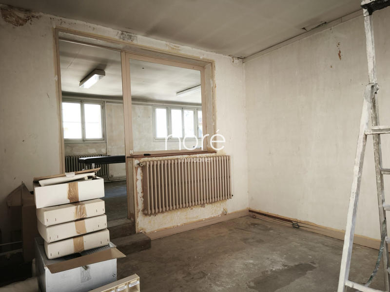 Bureau - 138 m² - 5 pièces