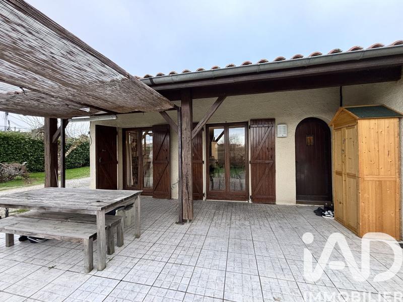 Maison - 104 m² - 6 pièces