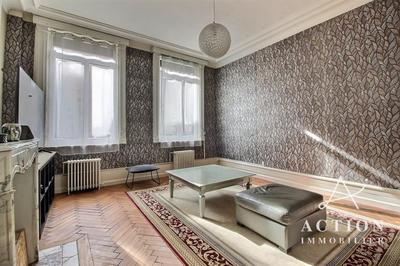 Demeure - 375 m² - 11 pièces