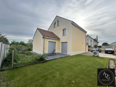 Maison contemporaine - 150 m² - 6 pièces