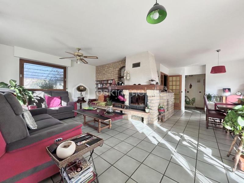 Maison traditionnelle - 160 m² - 6 pièces