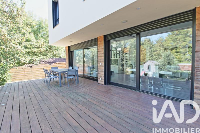 Maison de maîtres - 132 m² - 6 pièces