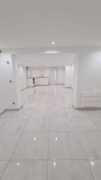 Appartement - 70 m² - 2 pièces