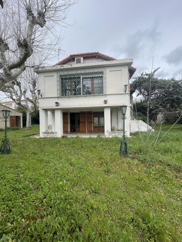 Maison - 150 m² - 4 pièces