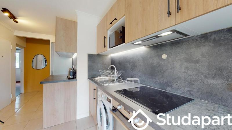 Chambre - 11 m² - 1 pièce