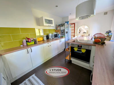 Maison - 180 m² - 7 pièces