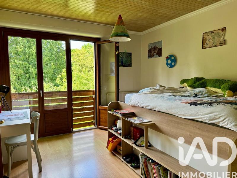 Appartement - 102 m² - 5 pièces