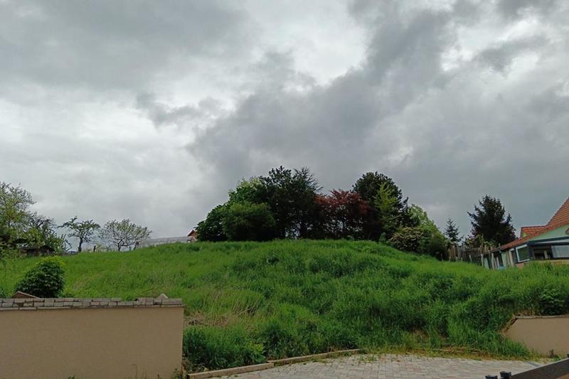 Terrain constructible - 1 272 m²