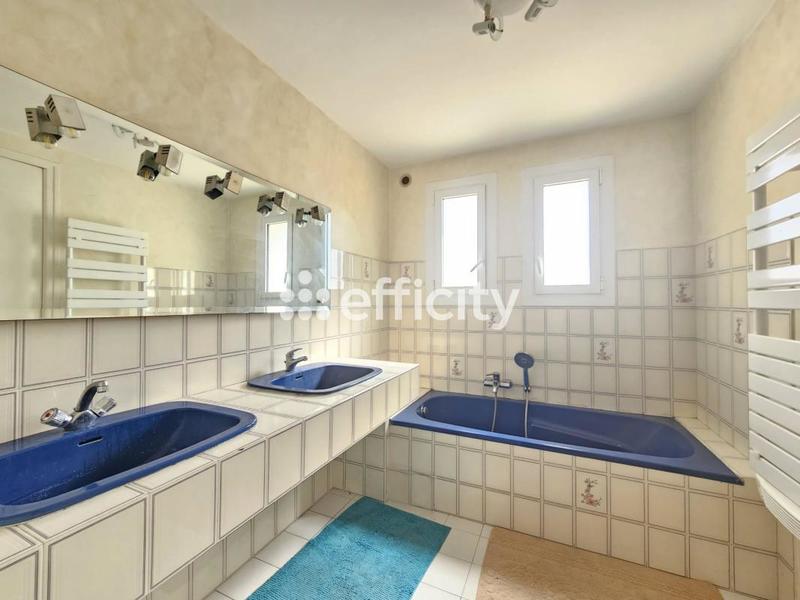 Maison - 132 m² - 5 pièces