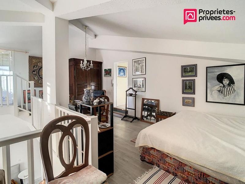 Appartement - 109 m² - 6 pièces