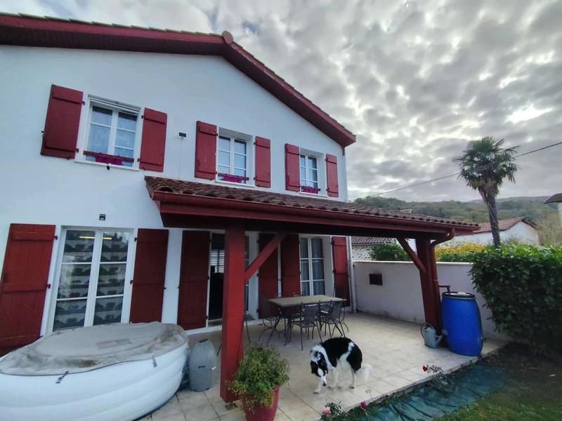 Maison - 108 m² - 5 pièces