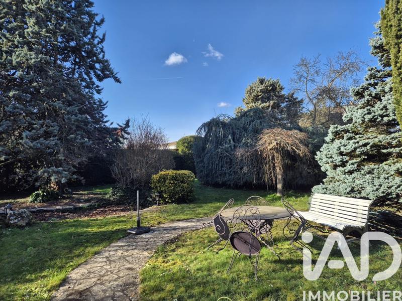 Maison - 150 m² - 7 pièces