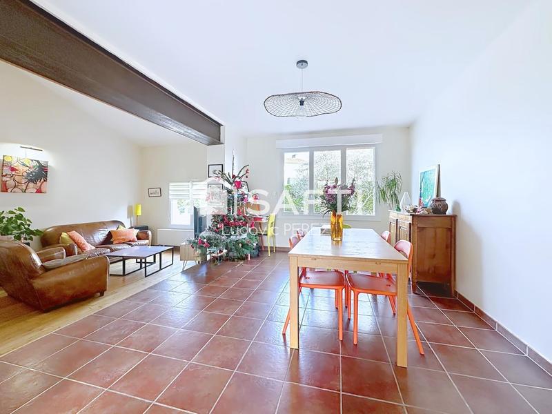 Maison - 110 m² - 5 pièces