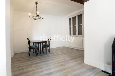 Maison - 149 m² - 5 pièces