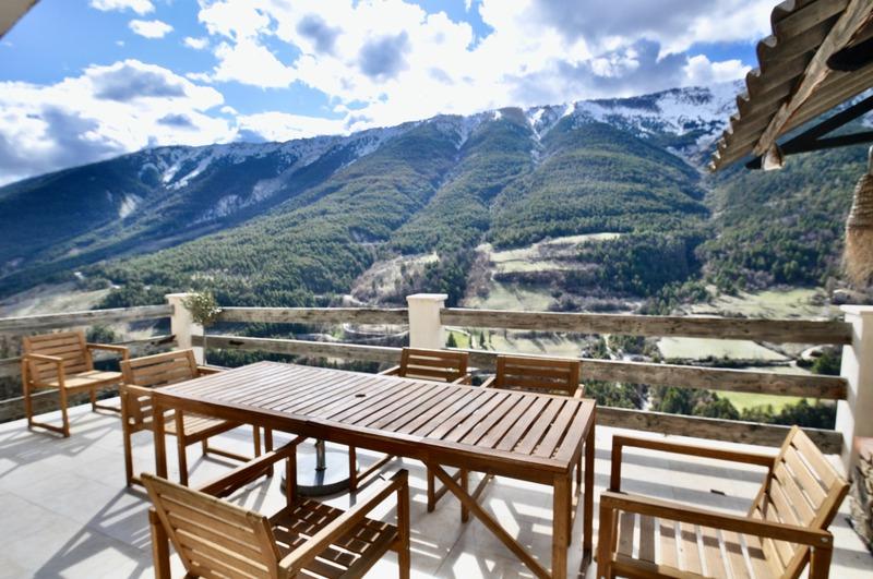 Maison en pierre - 110 m² - 6 pièces