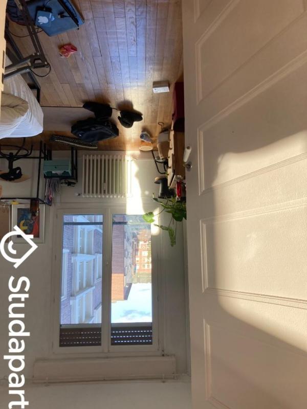 Chambre - 11 m² - 1 pièce