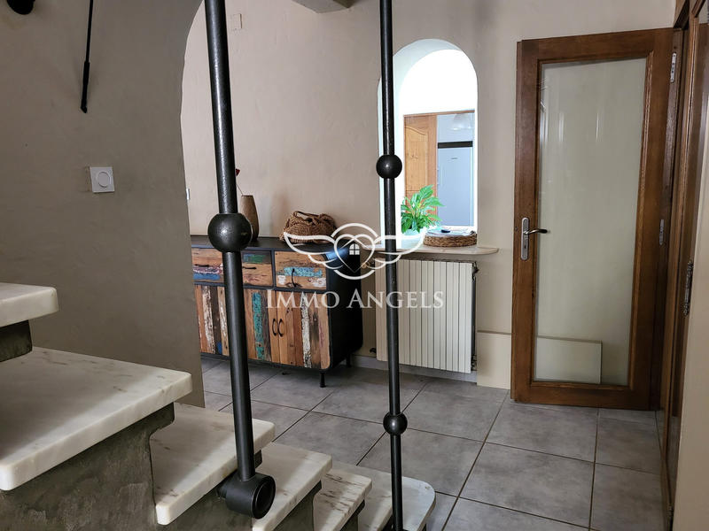 Maison traditionnelle - 275 m² - 8 pièces