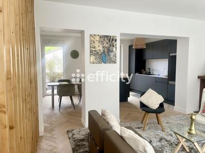 Maison - 126 m² - 5 pièces