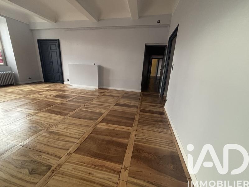 Appartement - 182 m² - 5 pièces