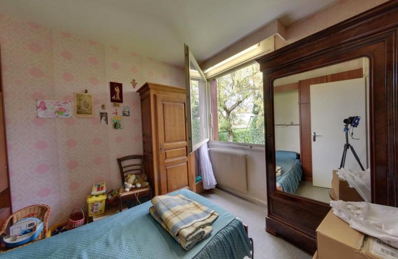 Maison - 180 m² - 10 pièces